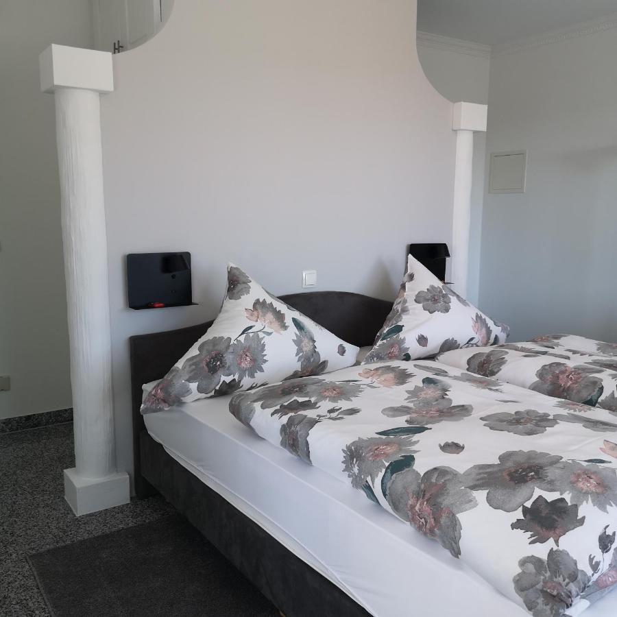 Haus Marvin Hotel Döttingen Kültér fotó